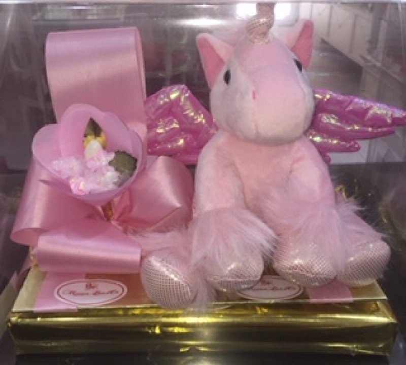 Unicornio bebe con alas, decorado